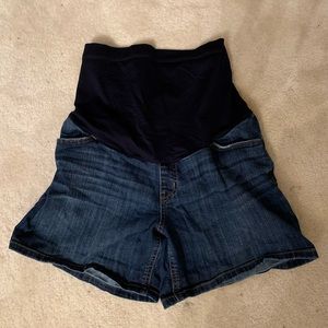 Maternity Jean shorts size medium